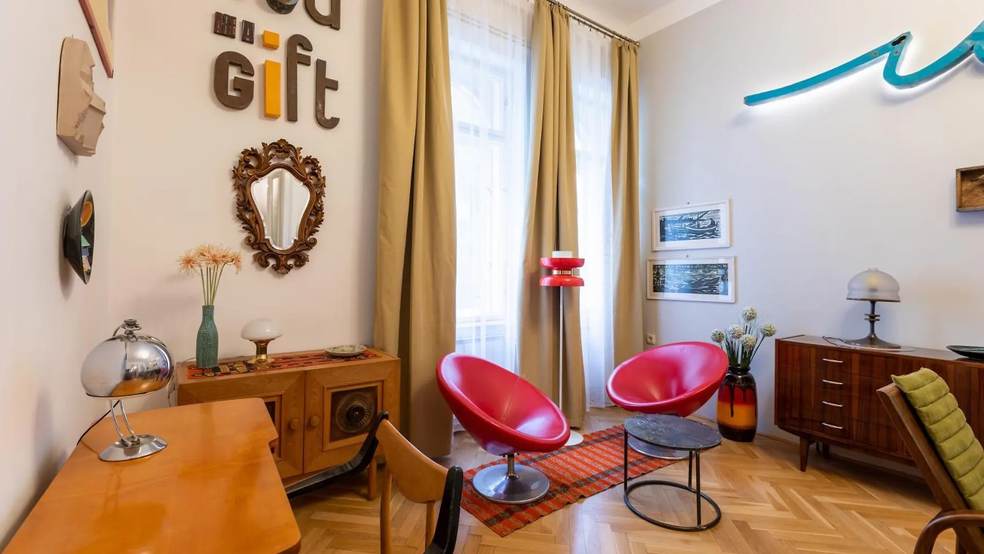 Time Wanderer Apartment Budapest Hungary